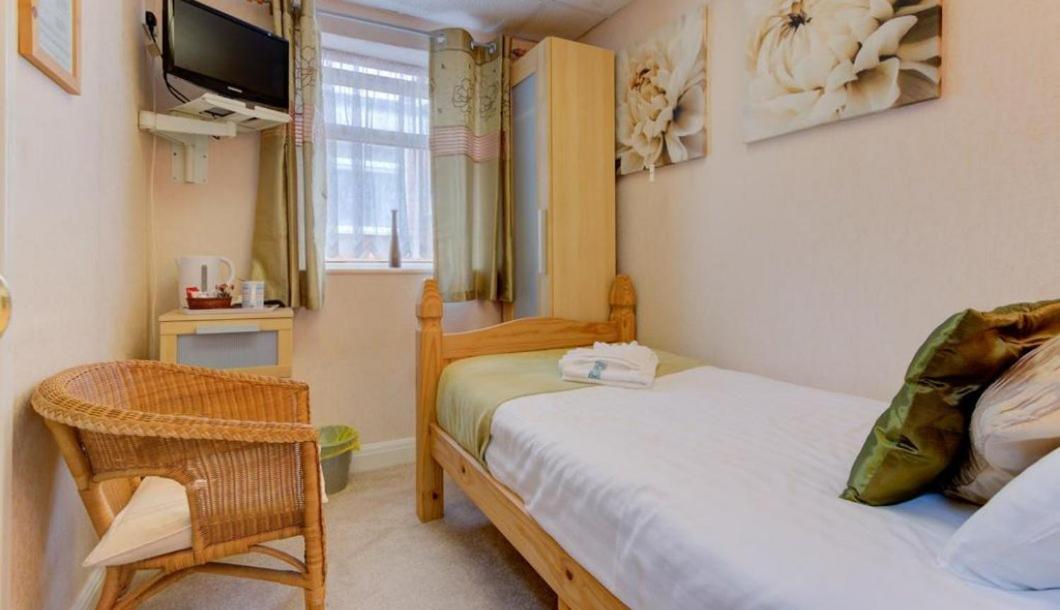 Lyndawn Hotel ブラックプール エクステリア 写真