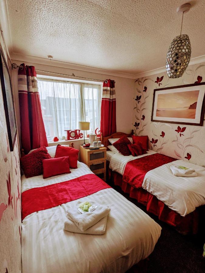 Lyndawn Hotel ブラックプール エクステリア 写真